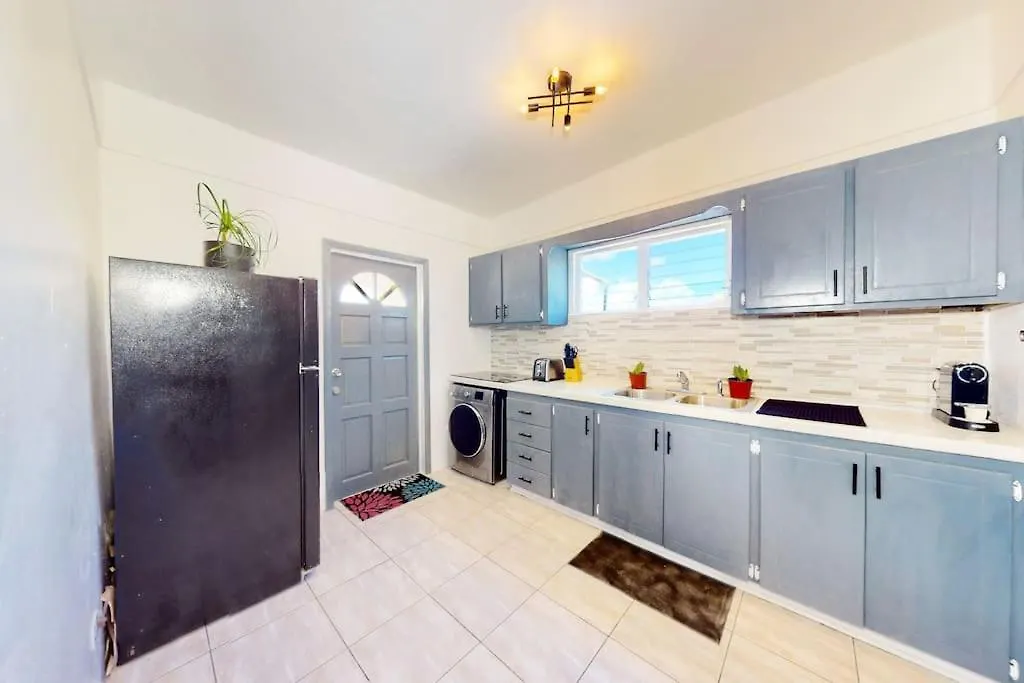 South Hill Cottage Sandy Ground Village Holiday home